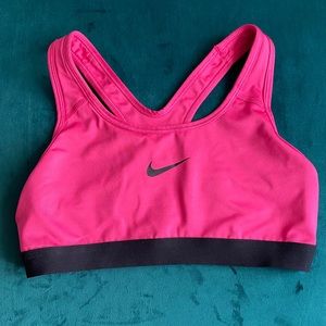 NIKE  sports bra